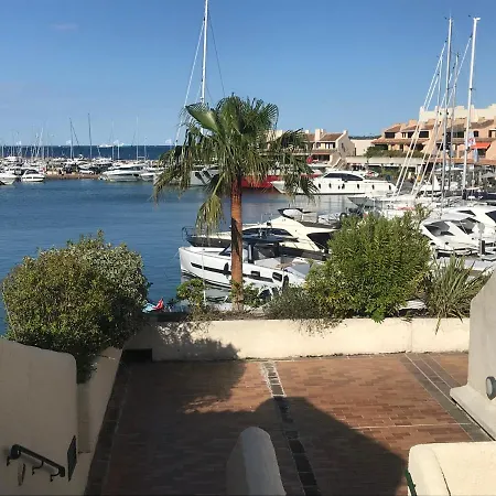 Marines Appartement, 2min Plage, 2km Saint-tropez Apartamento